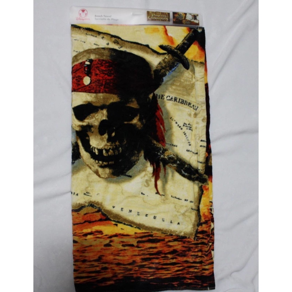 Disney Store Pirates of the Caribbean Beach Towel NEW